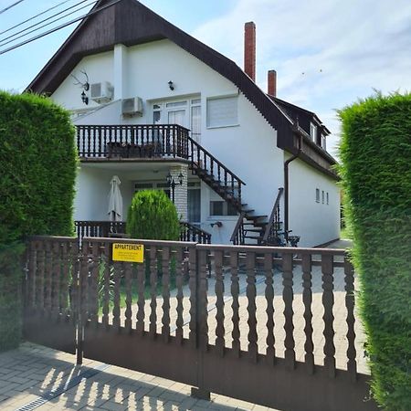 Balazs Apartman Залакарос Екстериор снимка