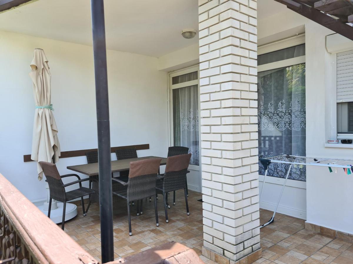 Balazs Apartman Залакарос Екстериор снимка
