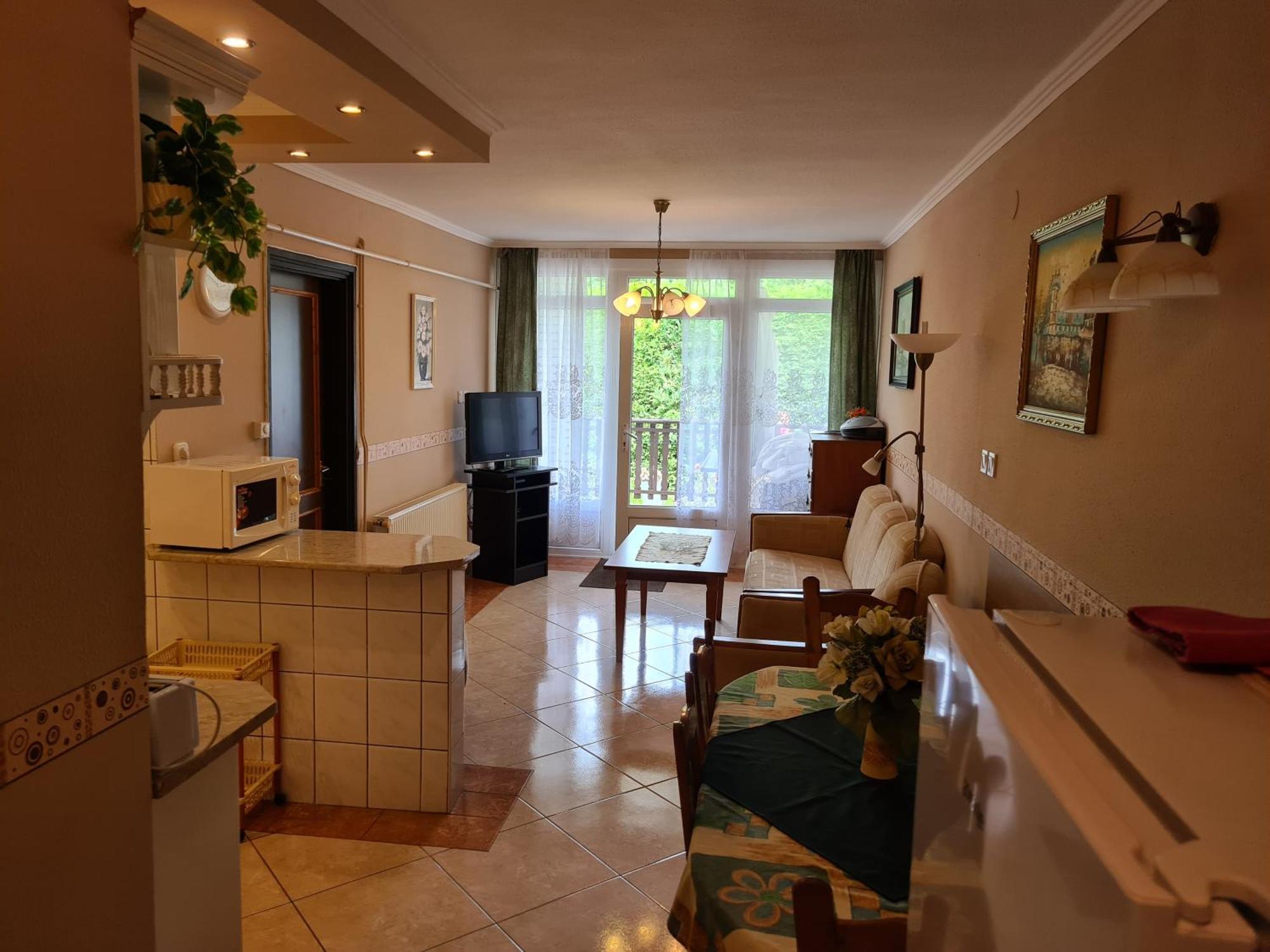 Balazs Apartman Залакарос Екстериор снимка
